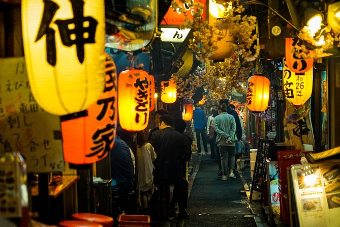 Tokyo Bar Hopping Tour in Shinjuku (All-You-Can-Drink + Dinner) - Food, drinks, and the all-you-can-drink question