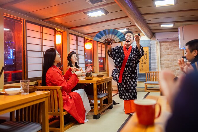 Tokyo Bay Yakatabune Dinner/Day Cruise with Japan Show and Drinks - Live music makes the ride more than a meal