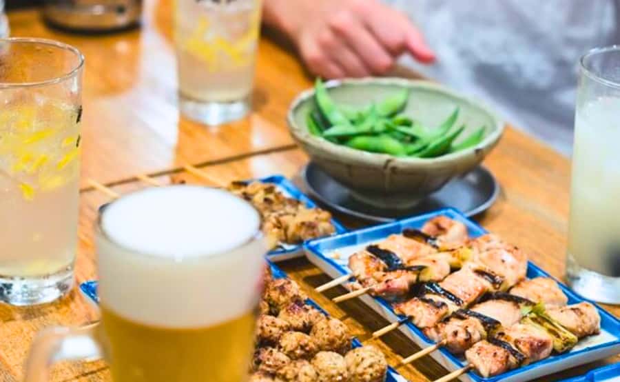 Tokyo: Locals´ Secret Food Tour // Eat like a Japanese - Guides who make the difference
