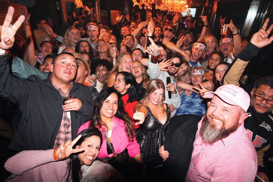 Tokyo: Pub Crawl and Bar Tour - Who should book this Tokyo pub crawl?