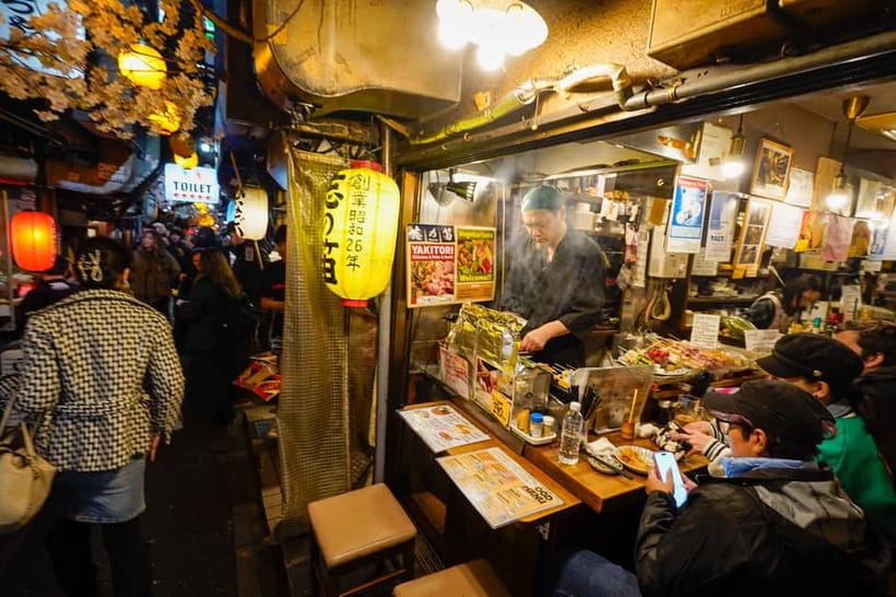 Tokyo: Shinjuku Golden Gai Bar Hopping Night Tour - Key Points Before You Book