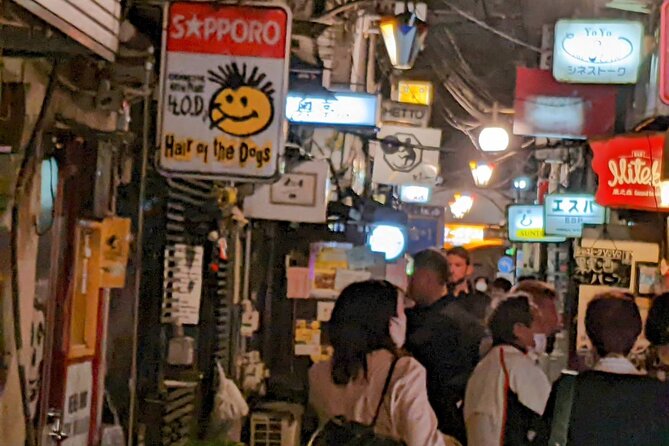Tokyo: Shinjuku Golden Gai Bar Hopping that only locals know - What the different bars can offer