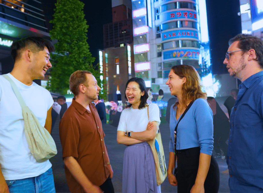 Tokyo: Shinjuku Hidden Japanese Bar Tour (Neon Light City) - What the small group changes