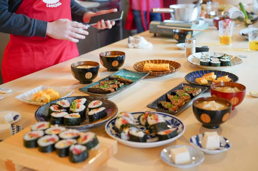 Tokyo: Sushi Cooking Class with Sake Tasting - From Knife Basics to Sushi Rice