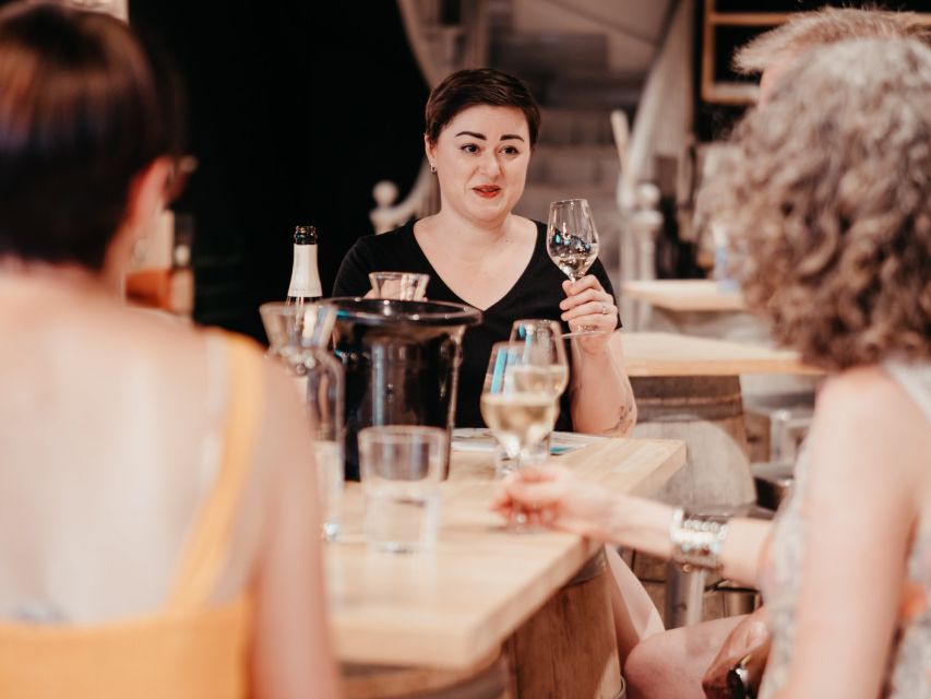 Toulouse: Wine Bar Walking Tour with a Local Wine Expert - Starting at Place de la Trinité