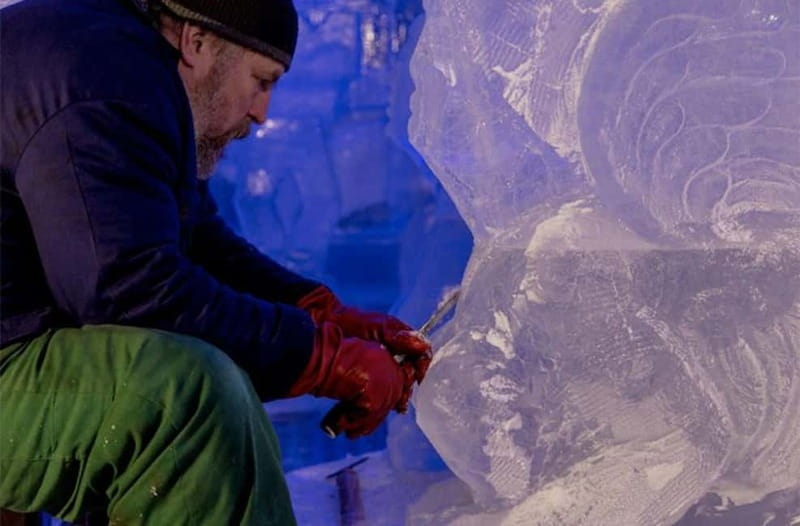 Tromsø: Magic Ice Bar Entrance and Welcome Drink - Warm clothing, access, and small practical points