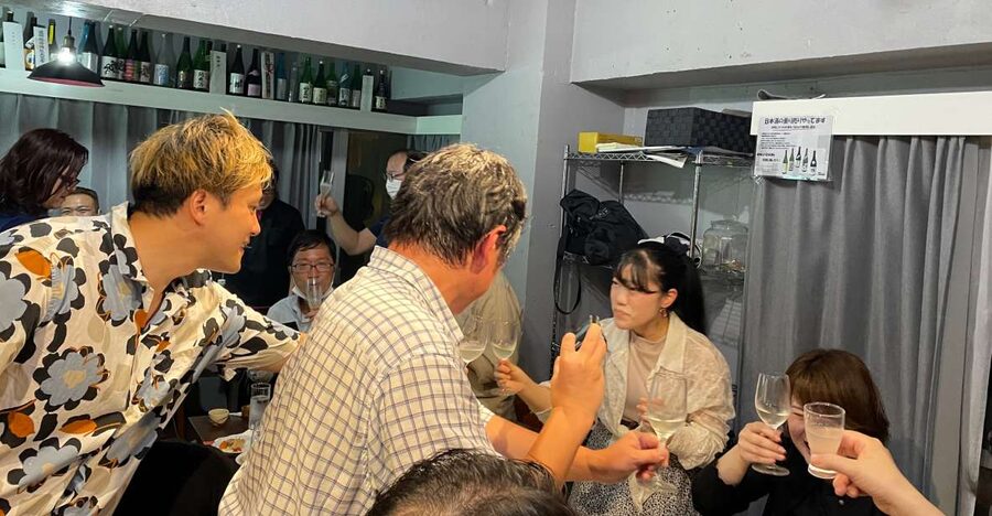 Tsukiji: Unlimited Sake Tasting Experience - Finding Sake Lovers Inc. in Tsukiji