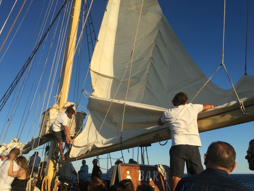 Vilamoura: Algarve Coast 3-Hour Sailing Cruise With Open Bar - What the three hours actually include