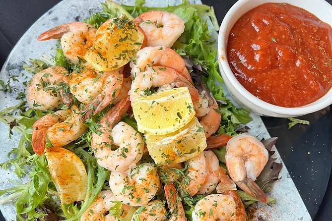 VIP Jazz Dinner Cruise with Private Tour and Open Bar Option - What the Open-Bar Upgrade Really Adds