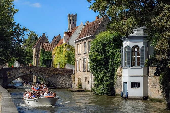 Walking tour of Bruges with boat option and/or beer tasting - What this Bruges tour is really like