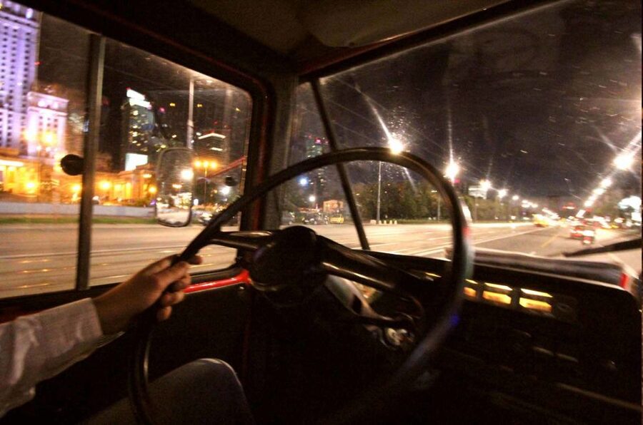 Warsaw: Evening History and Pubs Tour by Retro Minibus - The Pavilions and Warsaw’s student nightlife