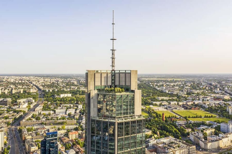 Warsaw: Highline Warsaw Entry With 360° Views & Rooftop Bar - Handling the weather problem