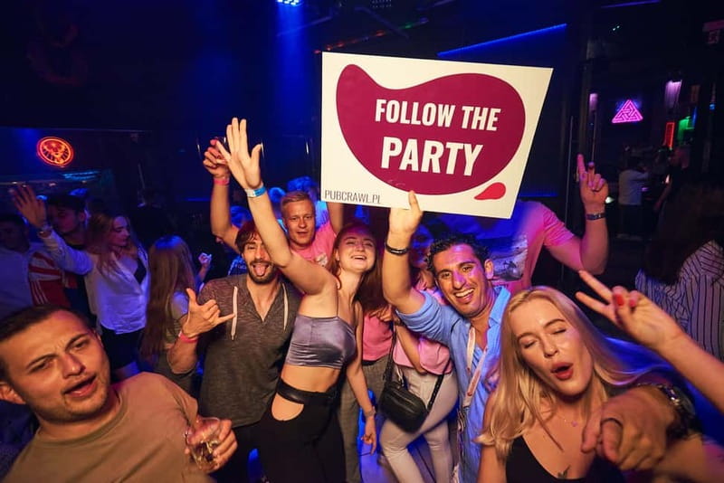 Warsaw: Pub Crawl with Optional 1-Hour Open Bar - The First Hour: Welcome Drink or Open Bar