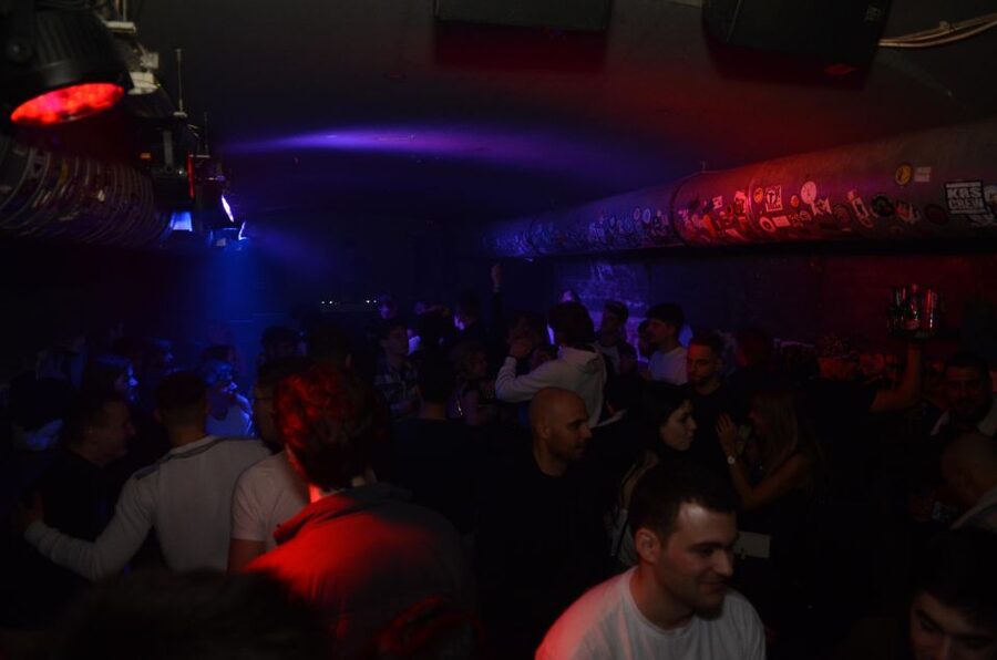 Warsaw: The Original Pub Crawl with Optional Open Bar - Should you book the Warsaw Original Pub Crawl?