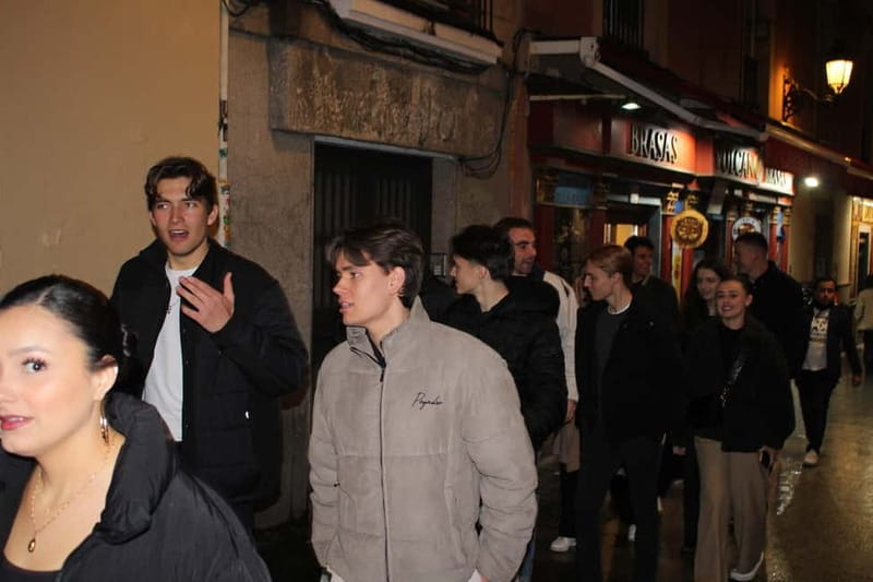 Wild Night Pub Crawl: Free Shots, Games & VIP Club Entry! - What the $8 price really gets you