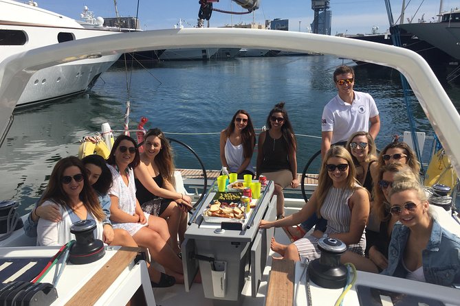 Wonderful 2 Hour Sailing trip including open bar and Pinchos - Starting beside the W Hotel at Marina Vela