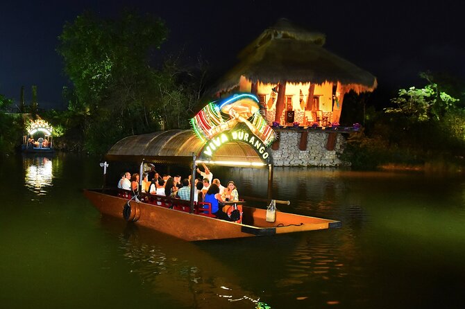 Xoximilco: Boat Fiesta Tour, Tasting, Tequila Bar and Transport - Music arrives by canoe