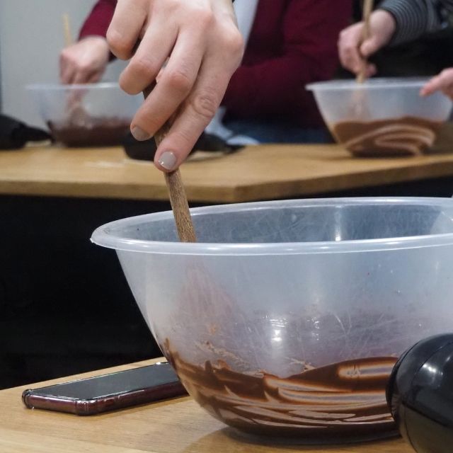 York: Chocolate Bar Making Workshop at York Cocoa Works - The 10 percent shop and café discount