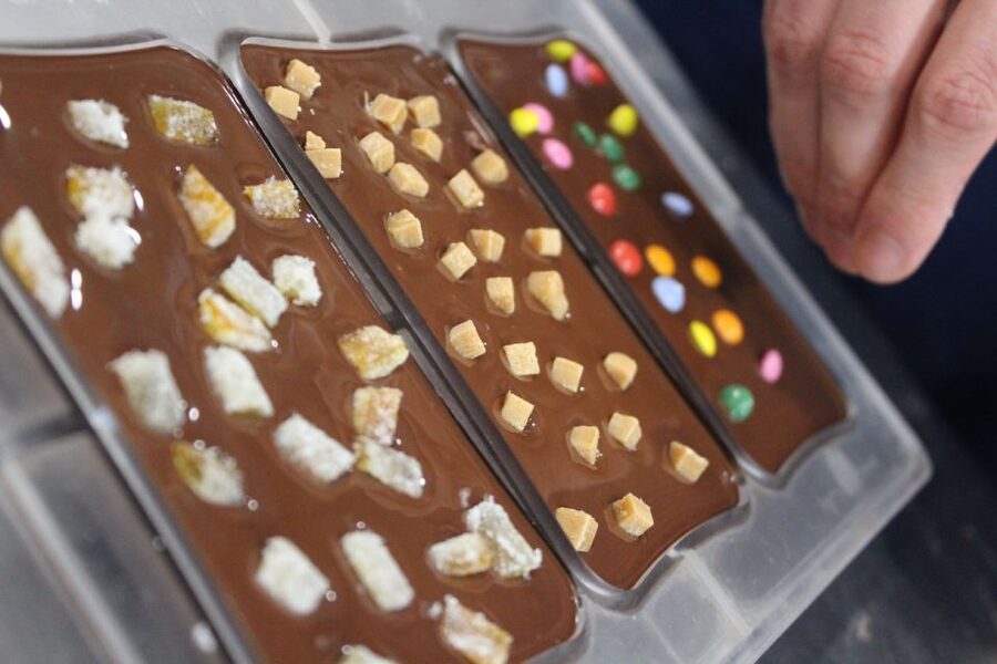 York: Chocolate Bar Making Workshop at York Cocoa Works - The cocoa lesson gives the workshop its substance